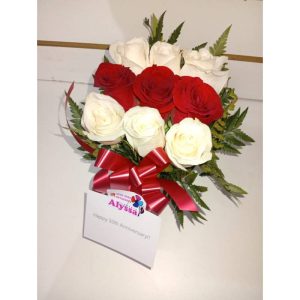 Rosas en Cubo de Vidrio